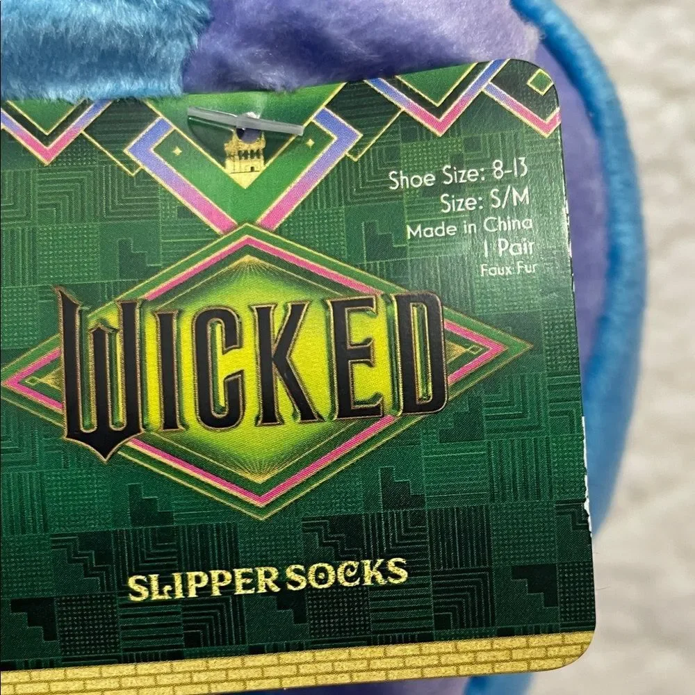 Wicked cozy slipper